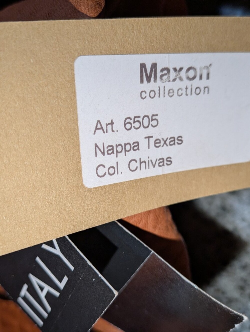 Maxon Collection Nappa Texas Leather Shoulder Bag Col. Chivas Camel NWT - Picture 2 of 12